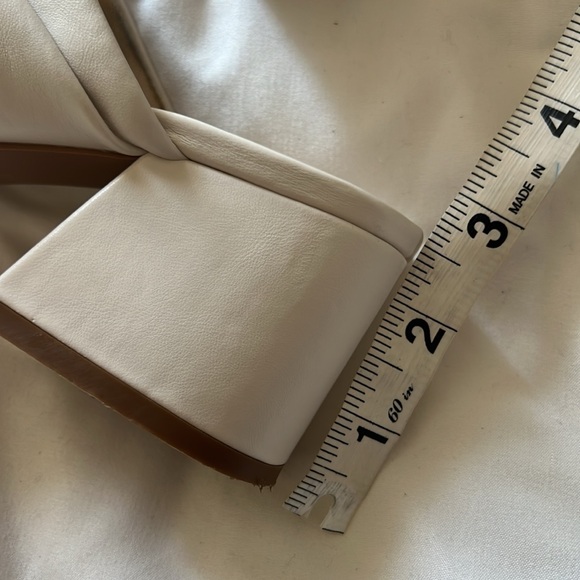 Vegan leather slides - Picture 3 of 8